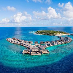 The St. Regis Maldives Vommuli Resort